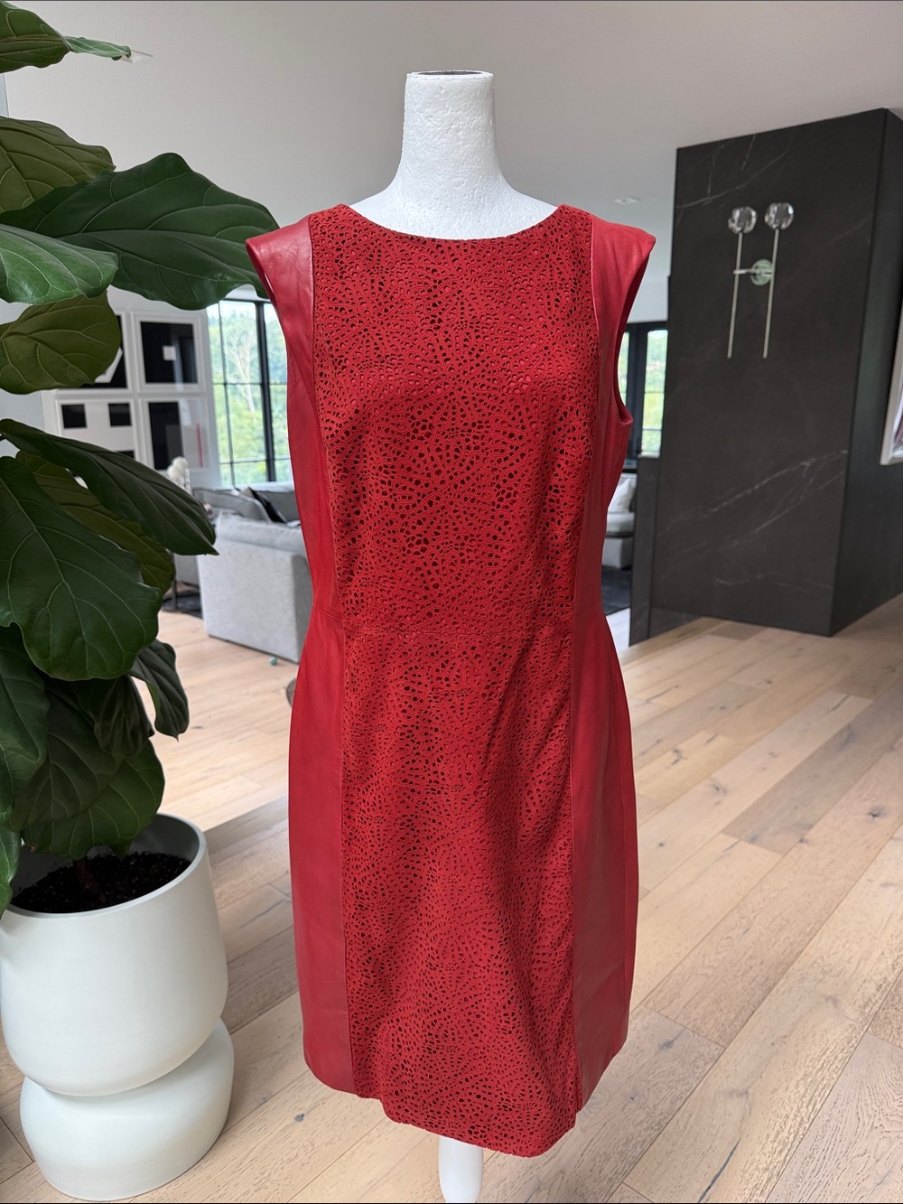 Vakko Red Sleeveless Laser-Cut Sheath Dress